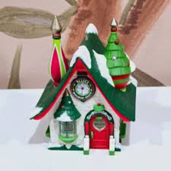 Hallmark KOC Member Exclusive Ornament 2024 - Ollie’s Ornament Shoppe - Picture 1 of 4